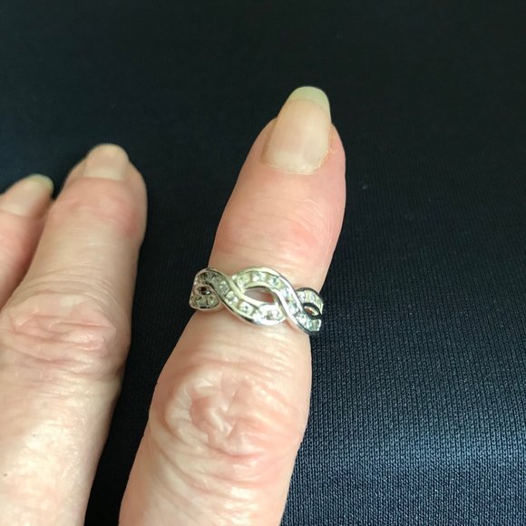 Silver CZ Ring - Picture 4 of 6